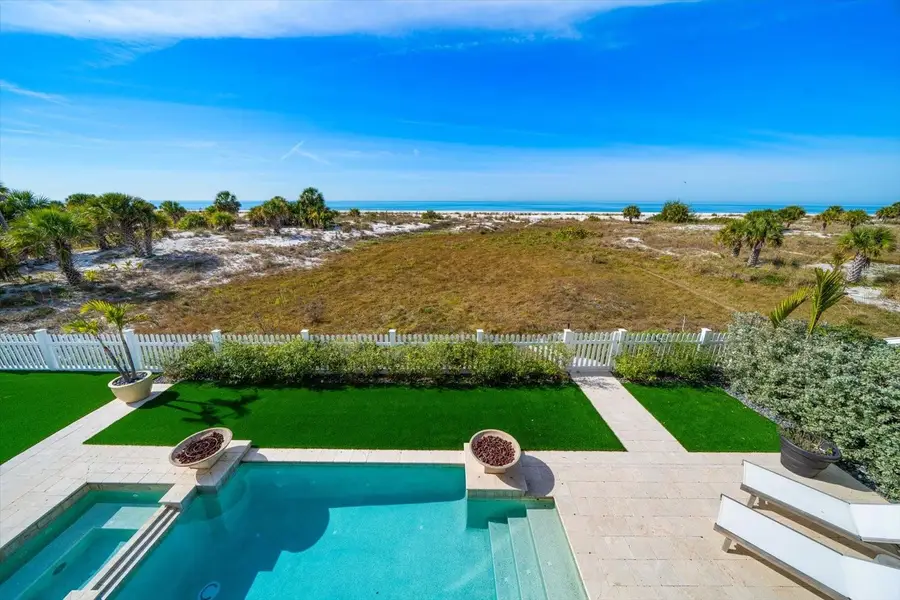 1040 Eldorado Avenue, Clearwater Beach, FL 33767 - Image #3