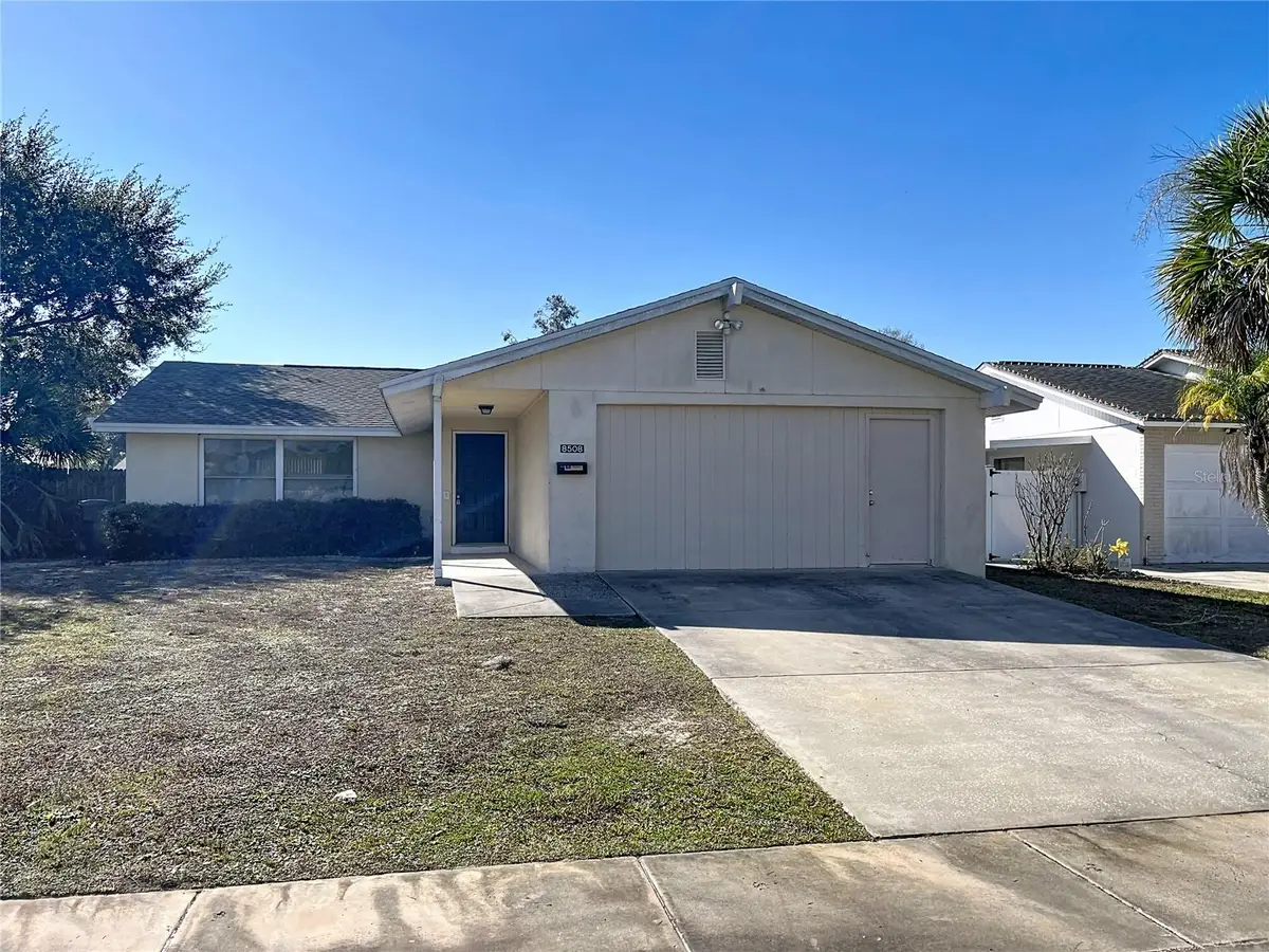 8508 Woodhurst Drive, Tampa, FL 33615 - Image #1