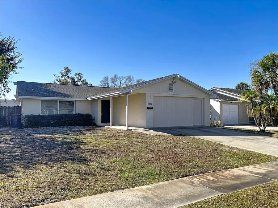 8508 Woodhurst Drive, Tampa, FL 33615 - Image #2