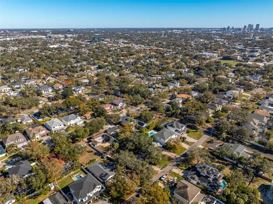 4107 W Mullen Avenue, Tampa, FL 33609 - Image #3