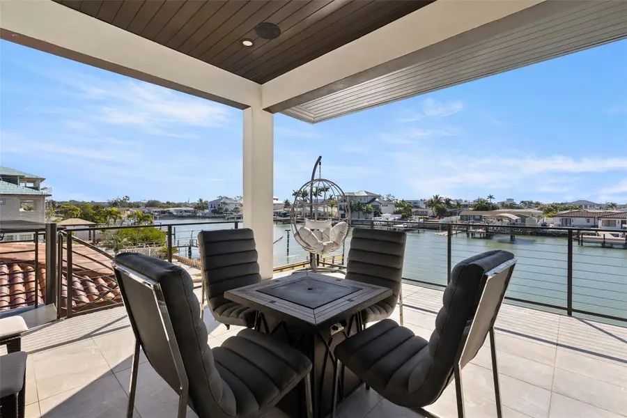 7966 1st Avenue S, Saint Petersburg, FL 33707 - Image #3