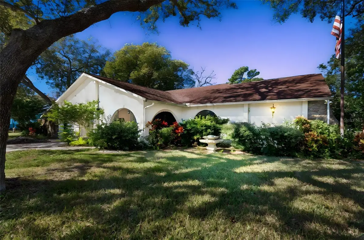 2051 Laredo Avenue, Spring Hill, FL 34608 - #1