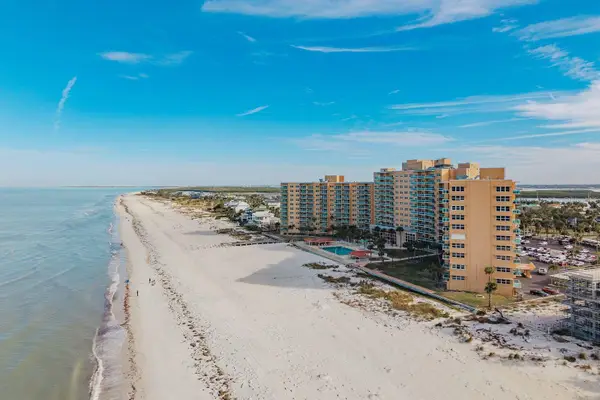 880 Mandalay Avenue #C804, CLEARWATER BEACH, FL 33767