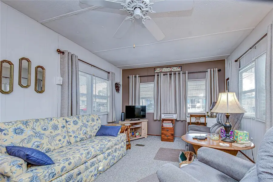 38641 Lansing Avenue, Zephyrhills, FL 33542 - #3