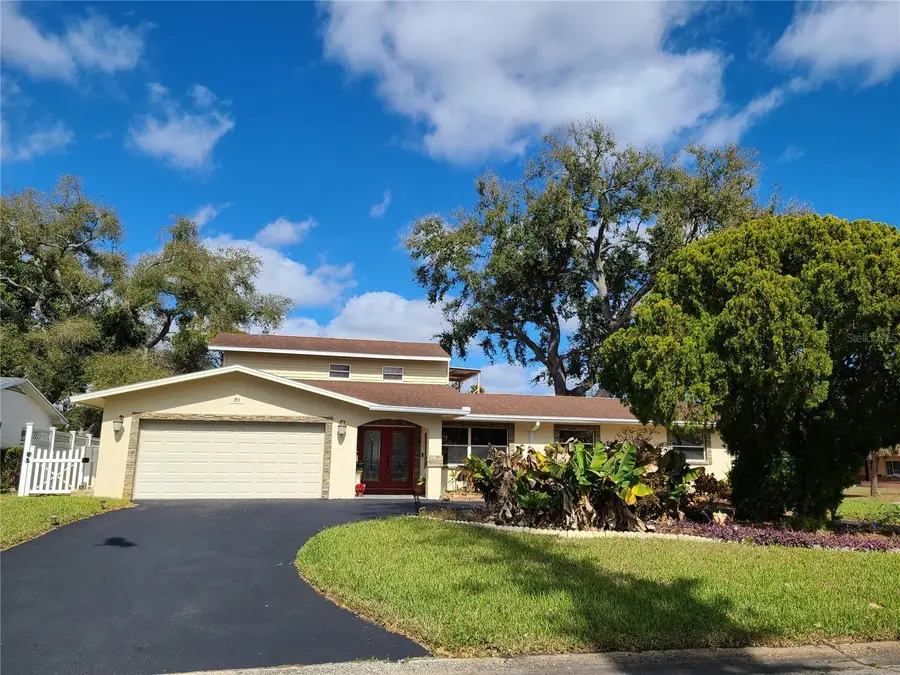 701 58th Avenue S, Saint Petersburg, FL 33705 - Image #2