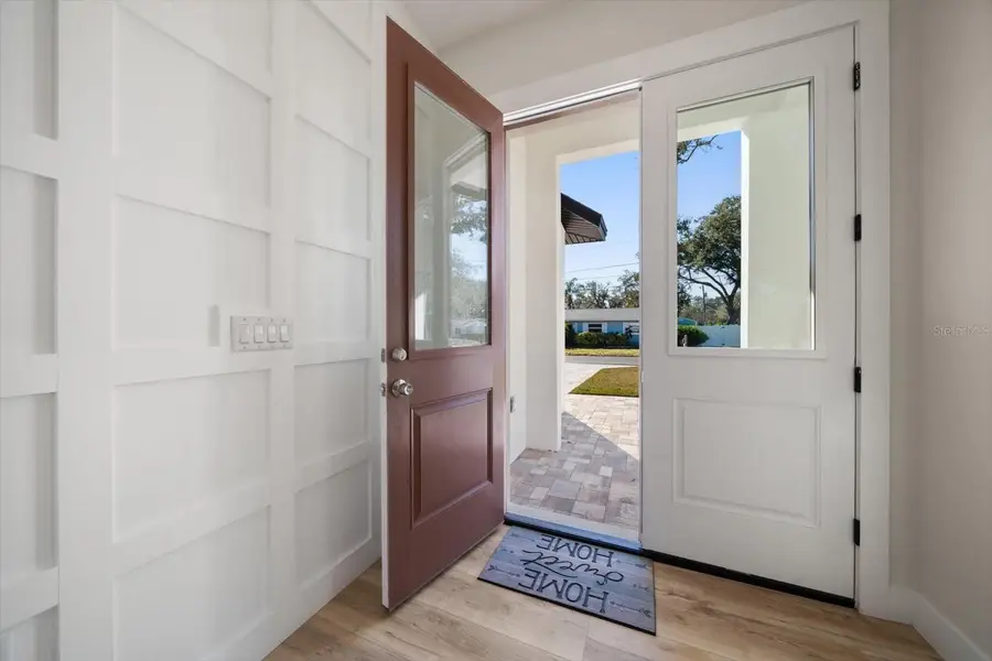 14733 Sunset Drive, Largo, FL 33774 - Image #3