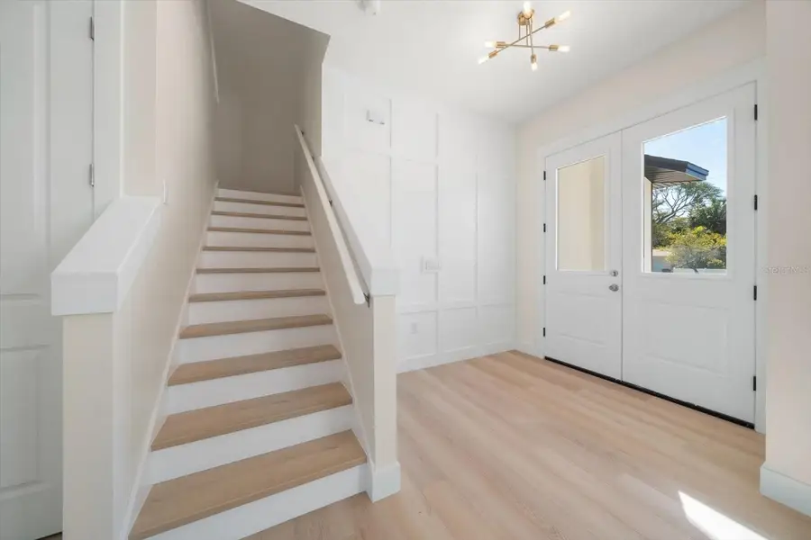 14723 Sunset Drive, Largo, FL 33774 - Image #3