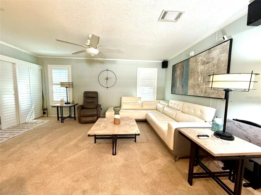 124 E Saint Annes Circle, Apollo Beach, FL 33572 - Image #3