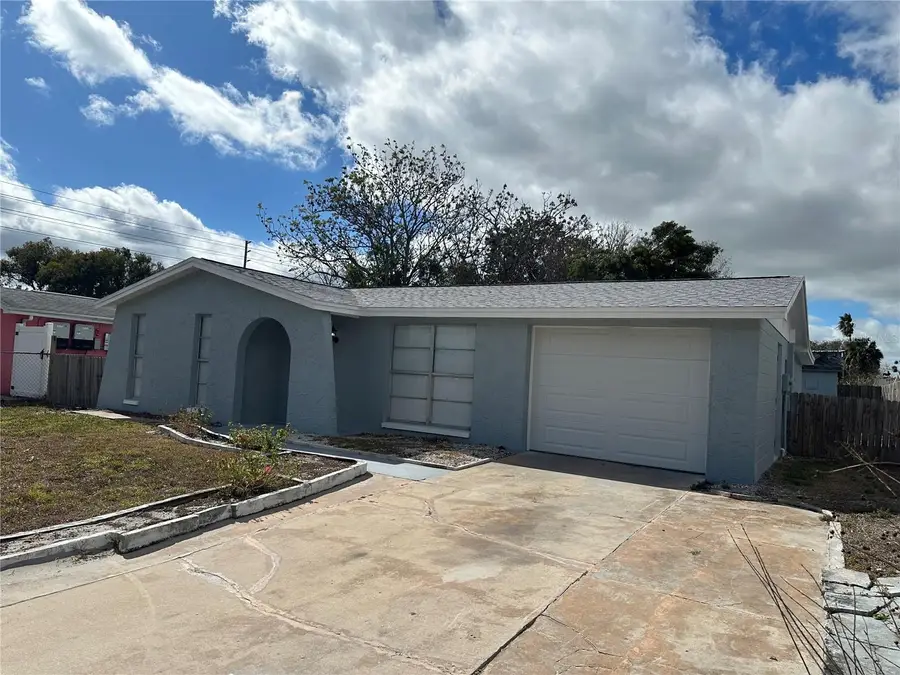 11011 Zimmerman Road, Port Richey, FL 34668 - Image #2