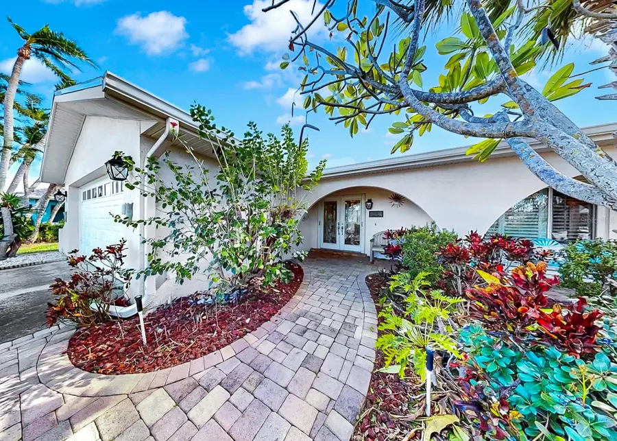 6317 Cocoa Lane, Apollo Beach, FL 33572 - Image #2
