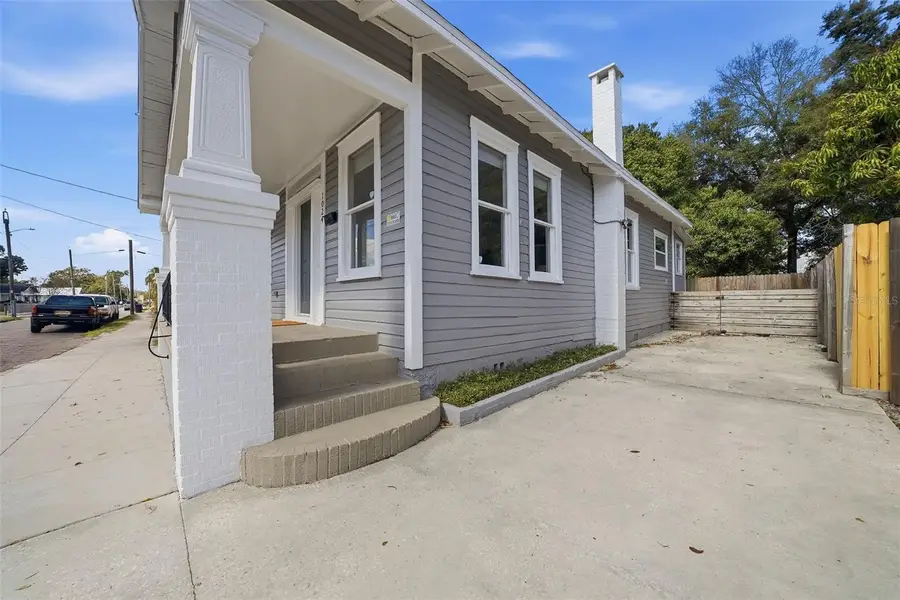 1024 E 19th Avenue, Tampa, FL 33605 - #2