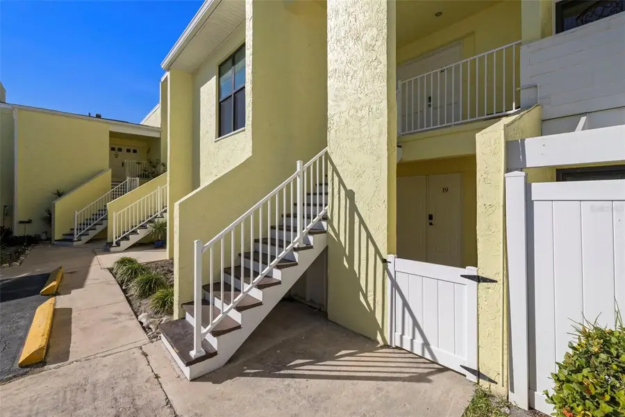 1 Windrush Boulevard #19, Indian Rocks Beach, FL 33785 - Image #2
