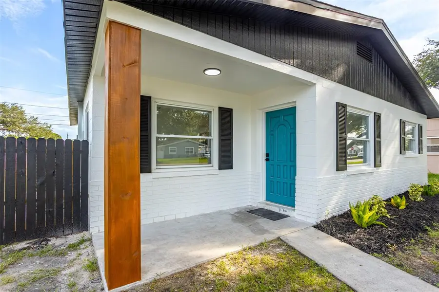 829 89th Avenue N, Saint Petersburg, FL 33702 - #2