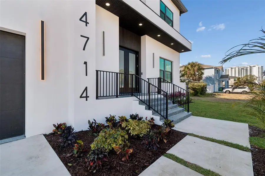 4714 W Leila Avenue, Tampa, FL 33616 - Image #3