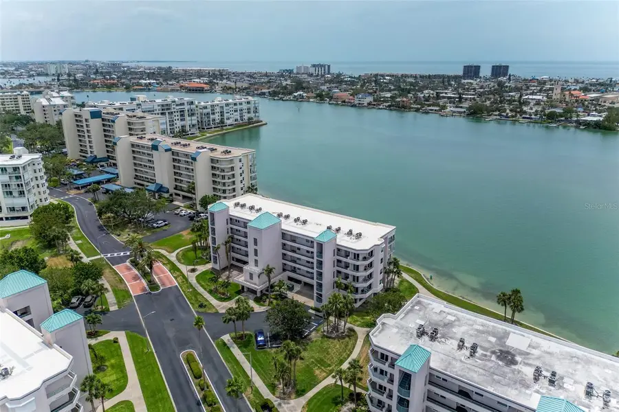 8000 Sailboat Key Boulevard S #202, Saint Pete Beach, FL 33707 - Image #2