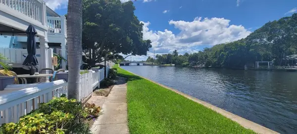 3857 Pompano Drive Se, ST PETERSBURG, FL 33705