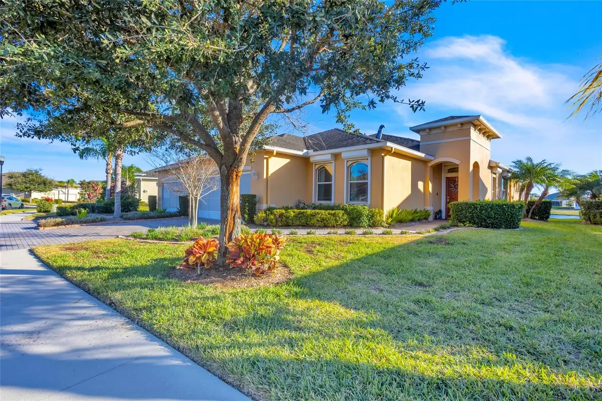 633 Chipper Drive, Sun City Center, FL 33573 - Image #1