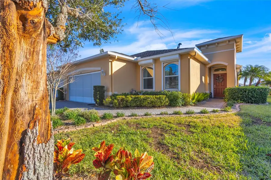 633 Chipper Drive, Sun City Center, FL 33573 - Image #2