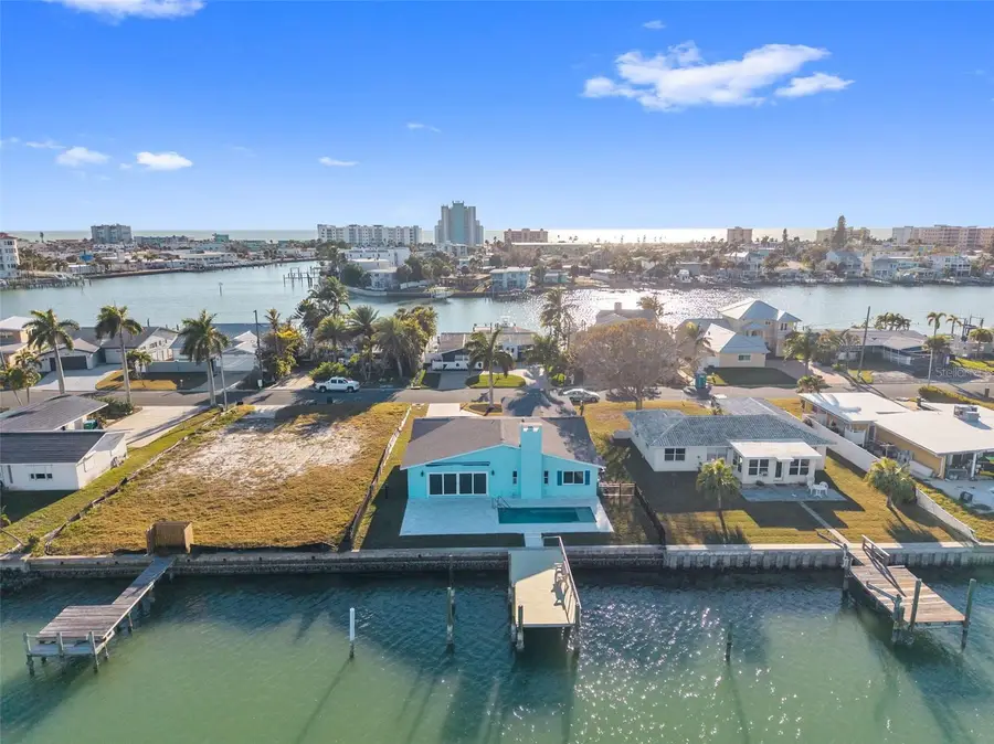 11145 4th Street E, Treasure Island, FL 33706 - Image #2