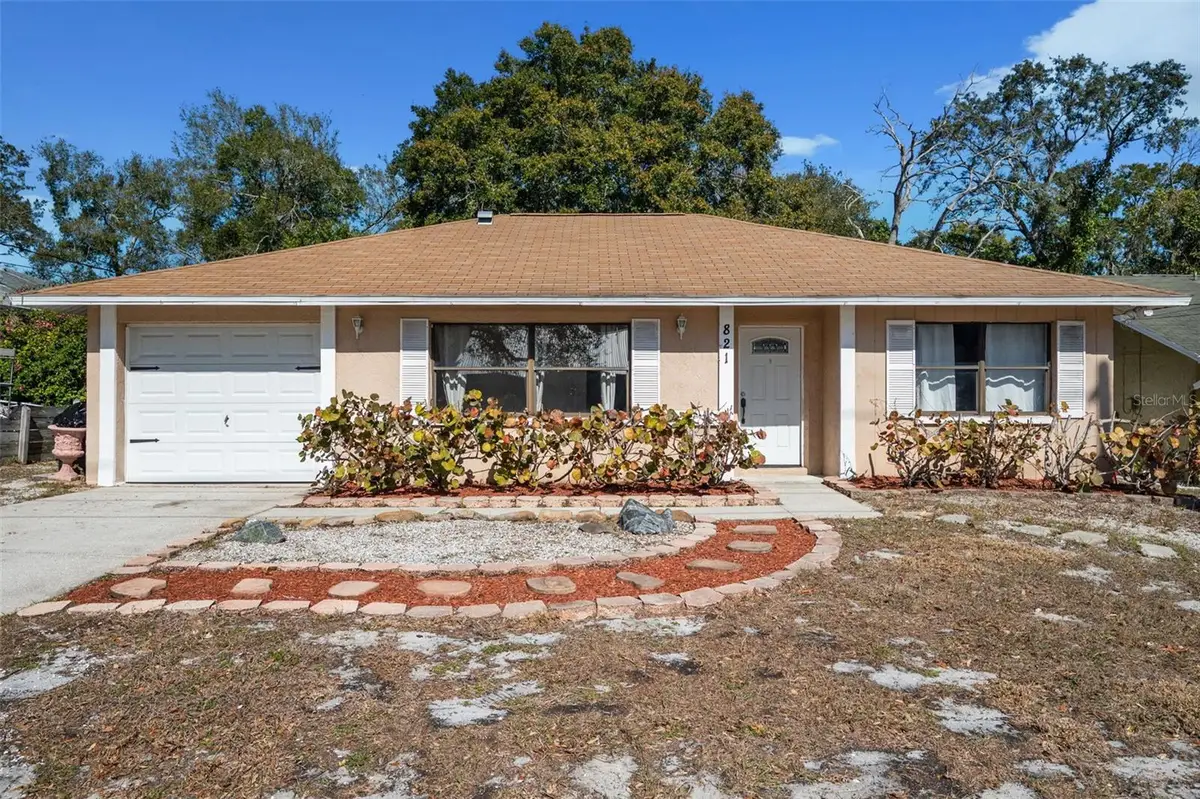 821 Pine Street, Tarpon Springs, FL 34689 - Image #1