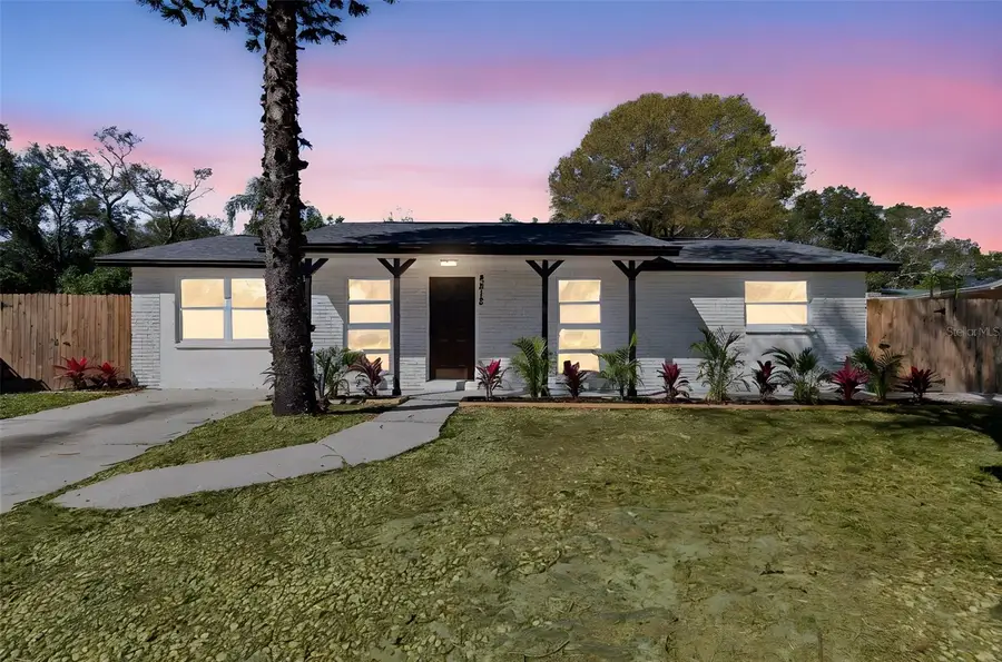 8818 Auburn Way, Tampa, FL 33615 - Image #2