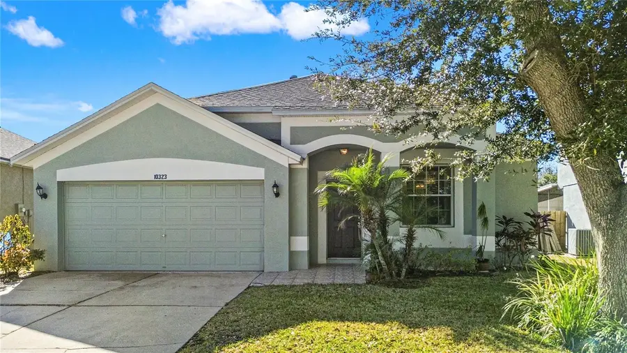 10323 Goldenbrook Way, Tampa, FL 33647 - Image #2