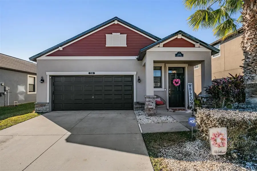 21101 Wistful Yearn Drive, Land O Lakes, FL 34637 - Image #2