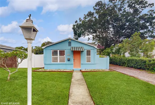 5550 Kelly Drive N, ST PETERSBURG, FL 33703