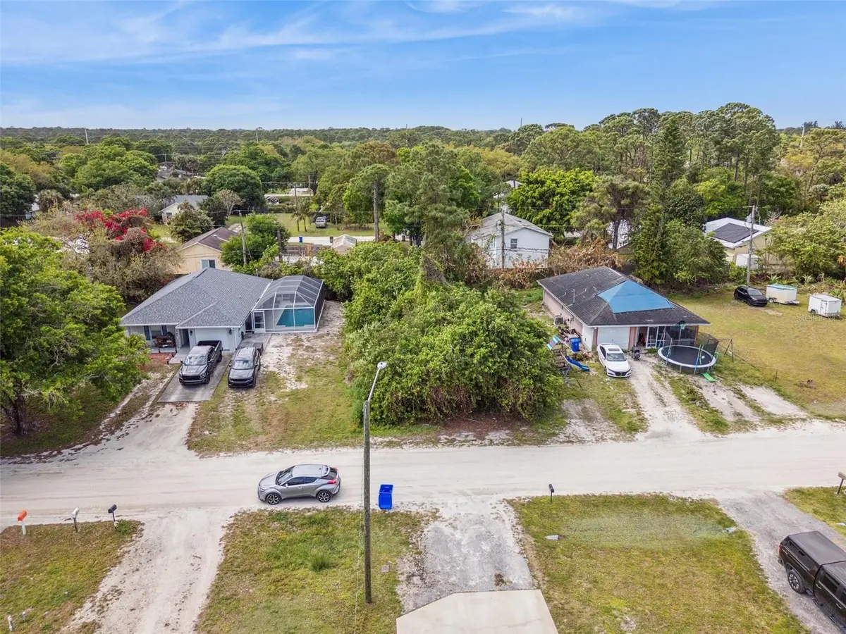 1335 25th Avenue Sw, Vero Beach, FL 32962 - #1