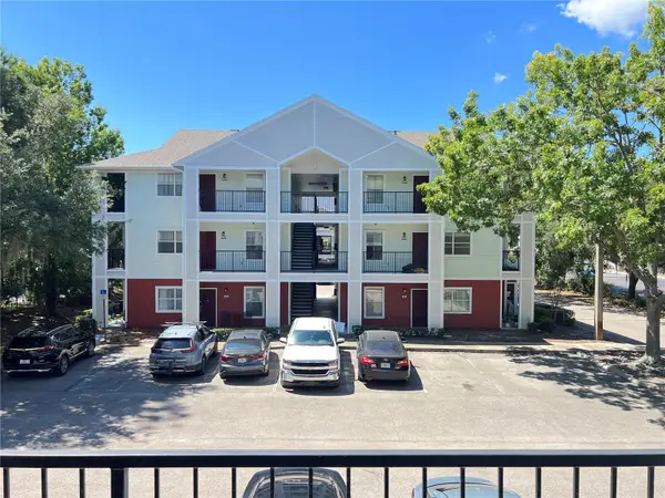 2360 SW Archer Road #304, GAINESVILLE, FL 32608