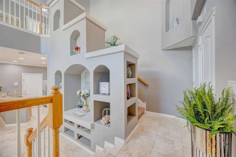 6020 Fishhawk Crossing Boulevard, Lithia, FL 33547 - Image #2