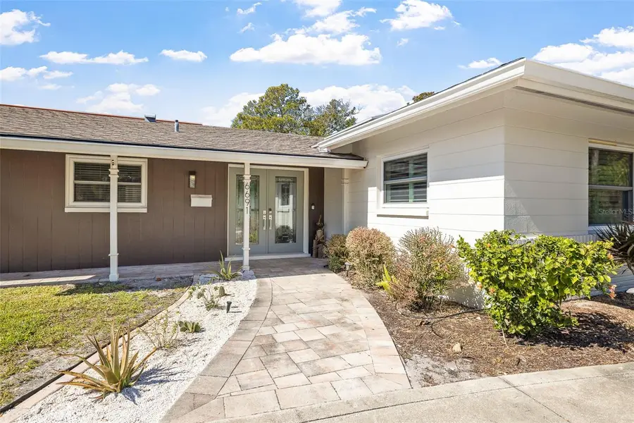 6691 23rd Street S, Saint Petersburg, FL 33712 - Image #2