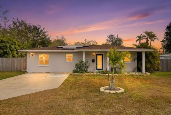 5517 Pershing Street Ne, ST PETERSBURG, FL 33703