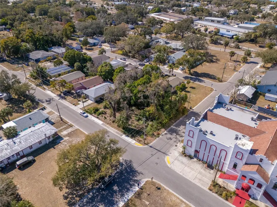 1408 Pennsylvania Avenue, Clearwater, FL 33755 - Image #2