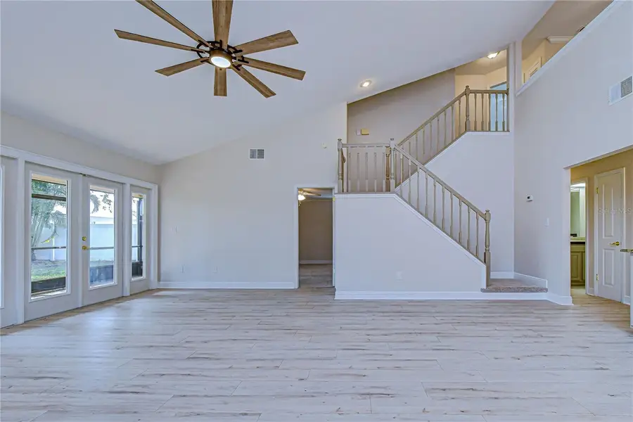 8756 Hampden Drive, Tampa, FL 33626 - Image #2