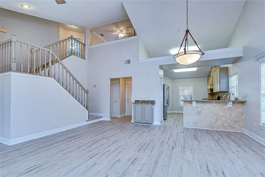 8756 Hampden Drive, Tampa, FL 33626 - Image #3