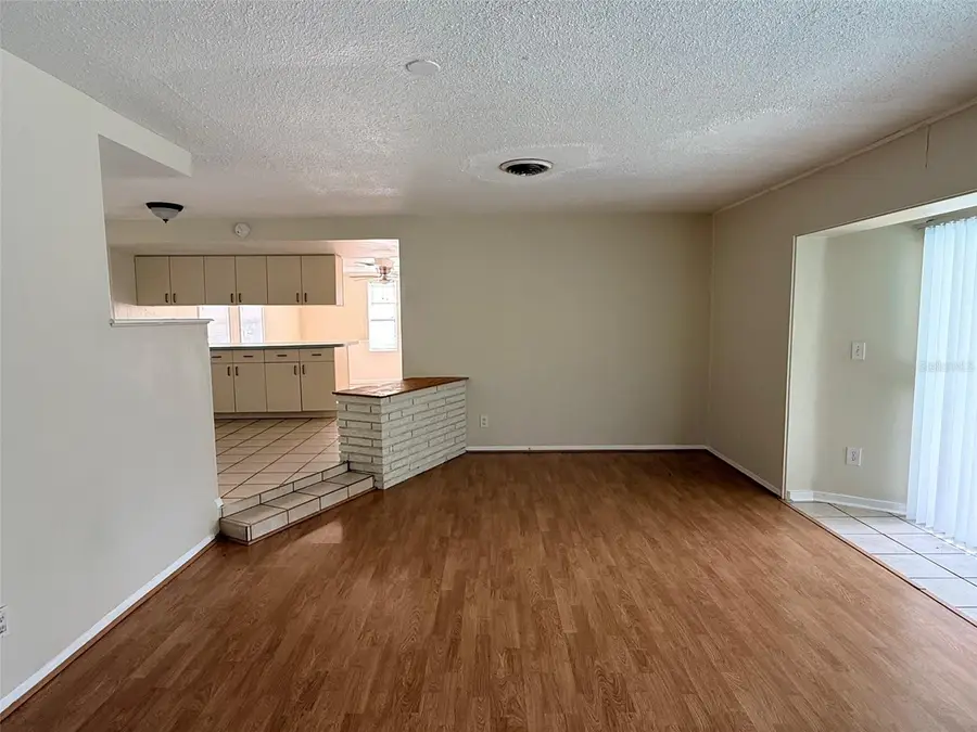 5812 24th Street Court W, Bradenton, FL 34207 - Image #2