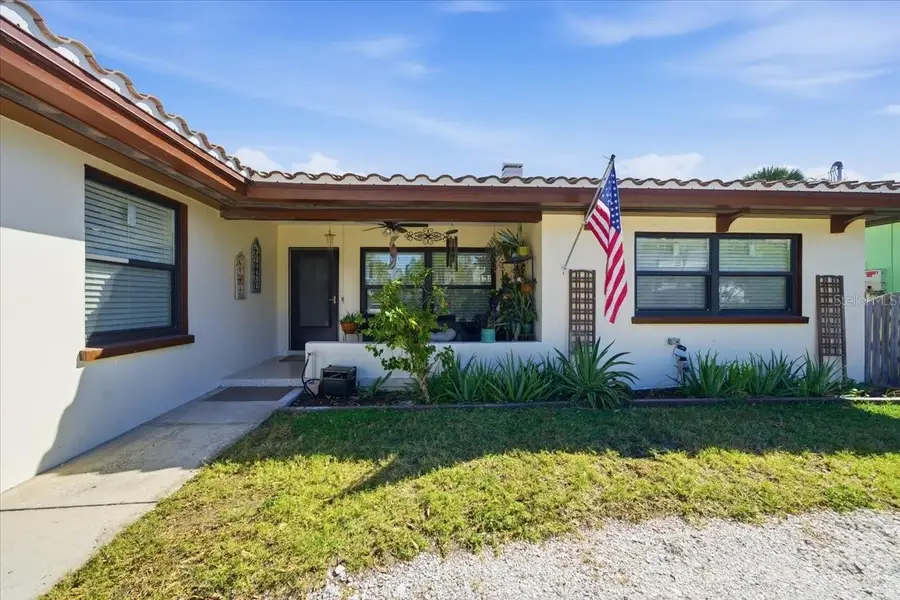 937 Bruce Avenue, Clearwater Beach, FL 33767 - Image #3