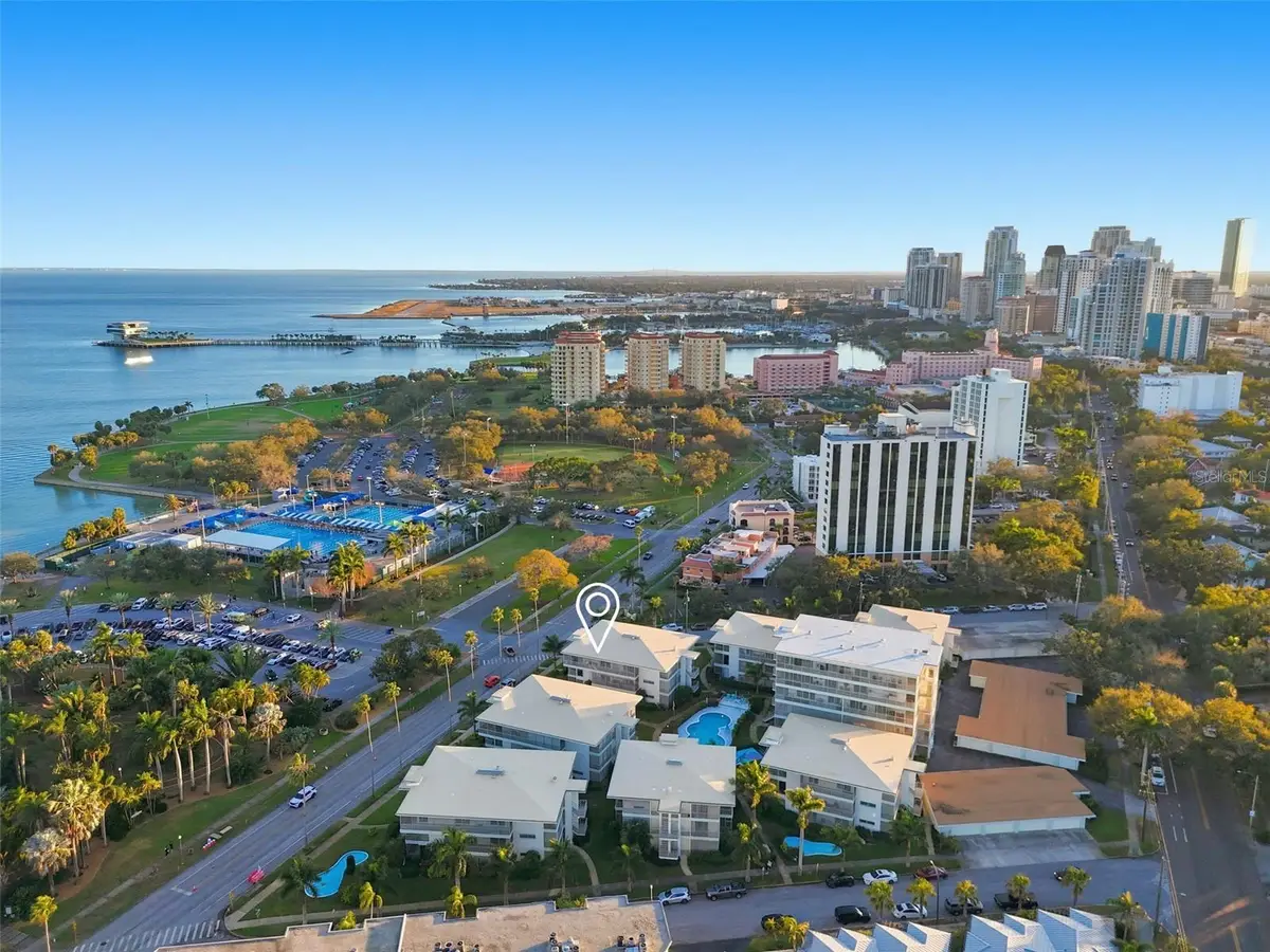 1000 N Shore Drive Ne #2, Saint Petersburg, FL 33701 - #1
