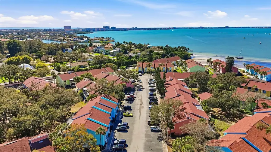 3675 41st Way S #K, Saint Petersburg, FL 33711 - Image #3