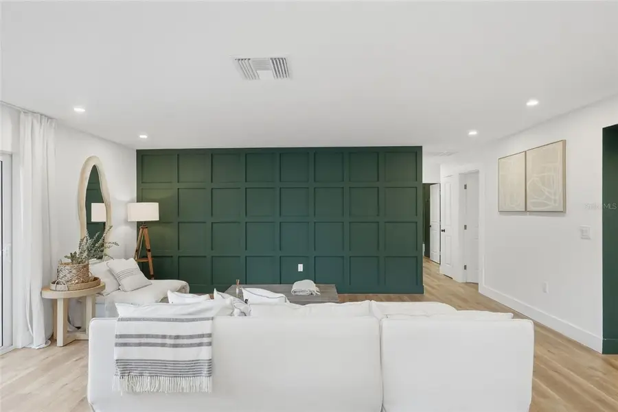 2664 60th Avenue S, Saint Petersburg, FL 33712 - #3