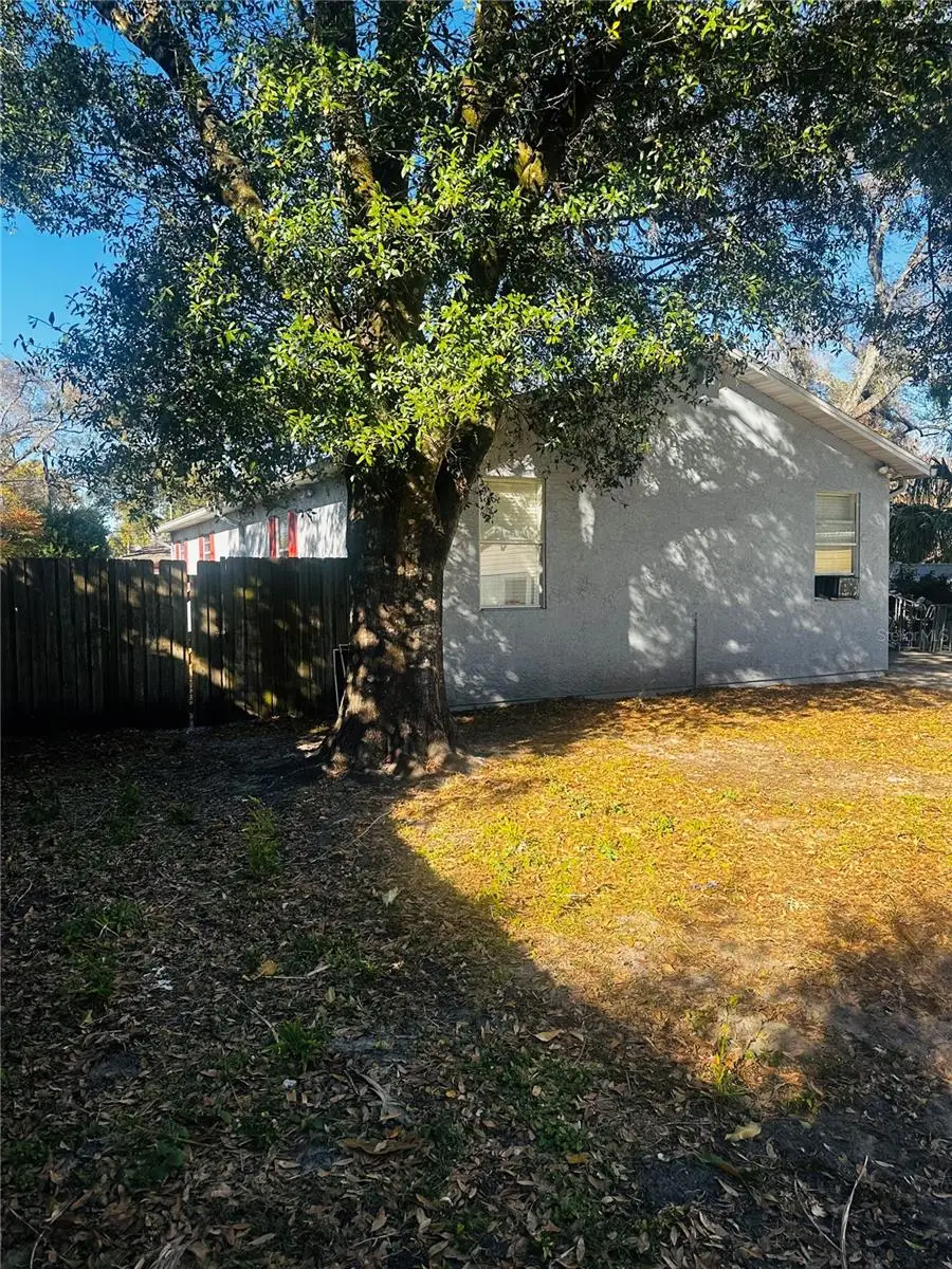 1304 W Burger Street, Tampa, FL 33604 - #2