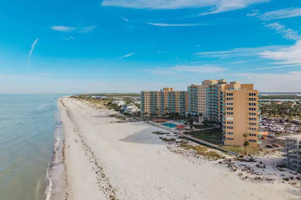 880 Mandalay Avenue #C509, CLEARWATER BEACH, FL 33767