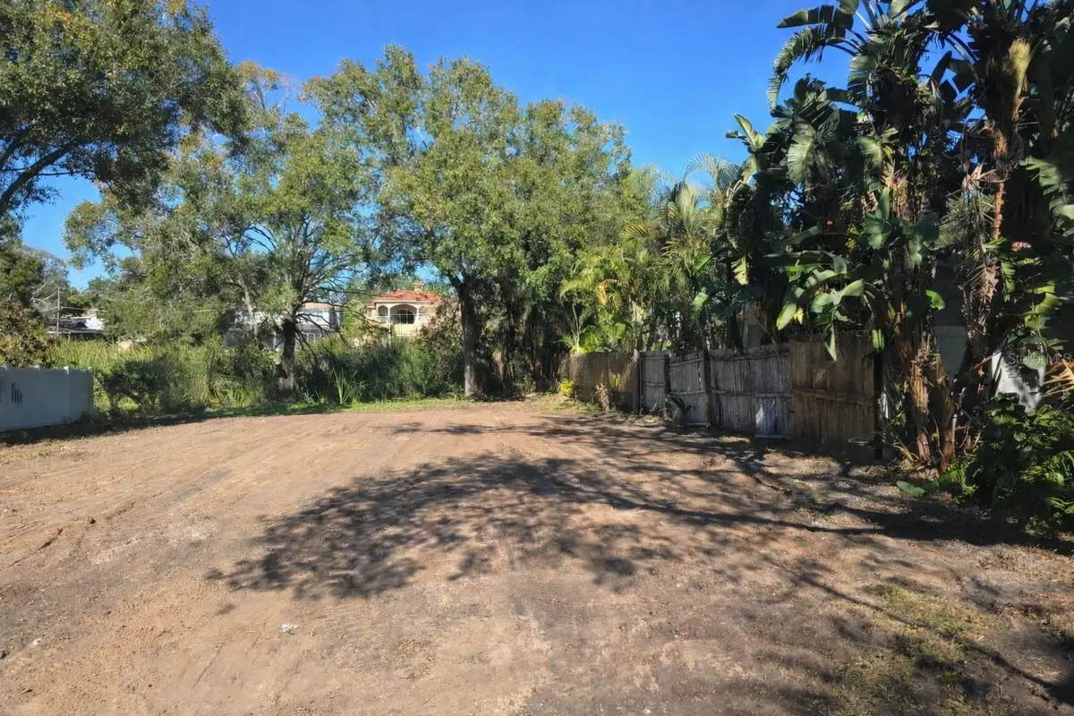 3209 W Bay Vista Avenue, Tampa, FL 33611 - Image #1