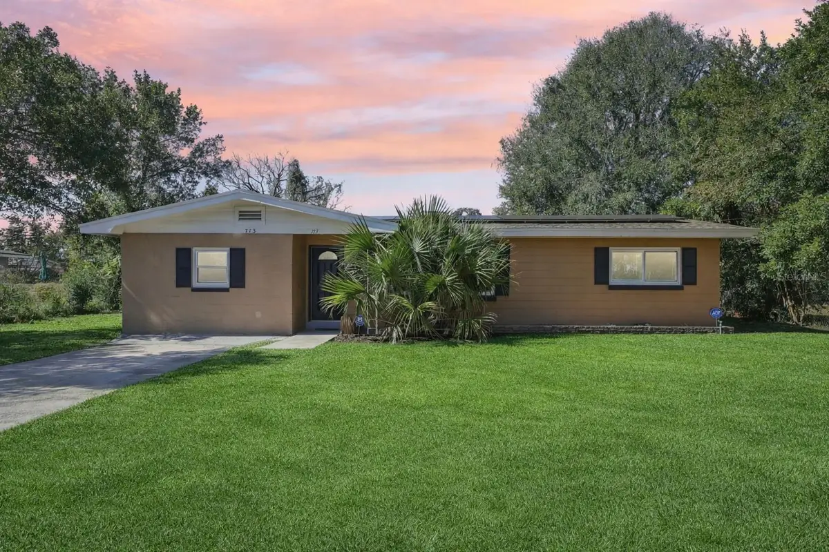 713 Crestwood Drive, Winter Haven, FL 33881 - Image #1