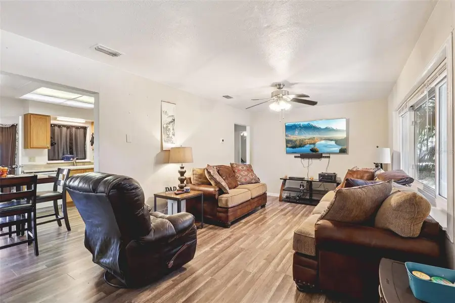 713 Crestwood Drive, Winter Haven, FL 33881 - Image #3