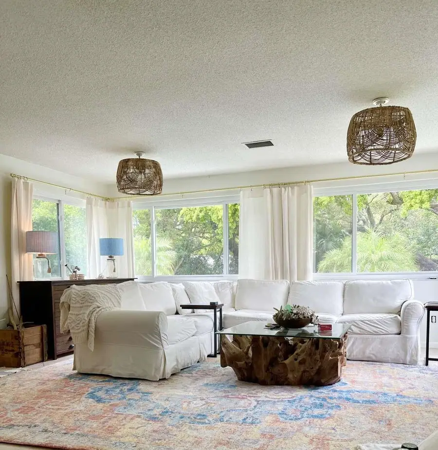 812 E 13th Avenue, New Smyrna Beach, FL 32169 - #3