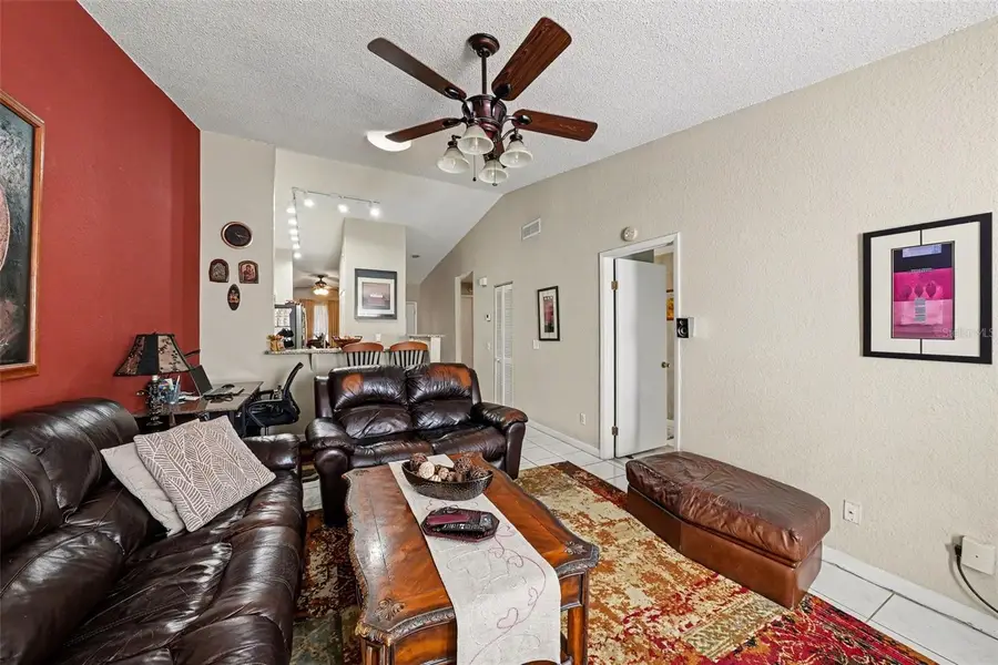 8708 Carroll Palm Place, Tampa, FL 33614 - #3