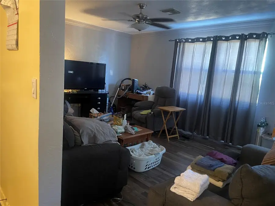 7242 Lynnwood Avenue N, Saint Petersburg, FL 33710 - #2