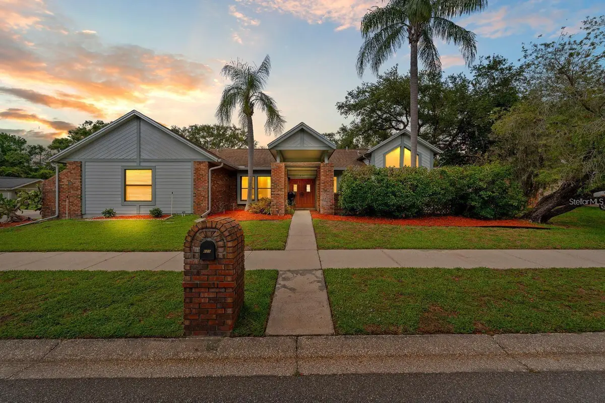 625 Fayette Drive S, Safety Harbor, FL 34695 - #1